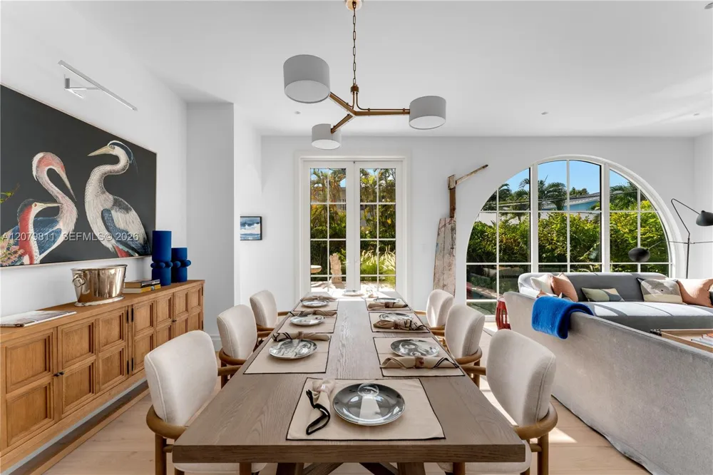 544 Warren Ln Key Biscayne, FL 33149
