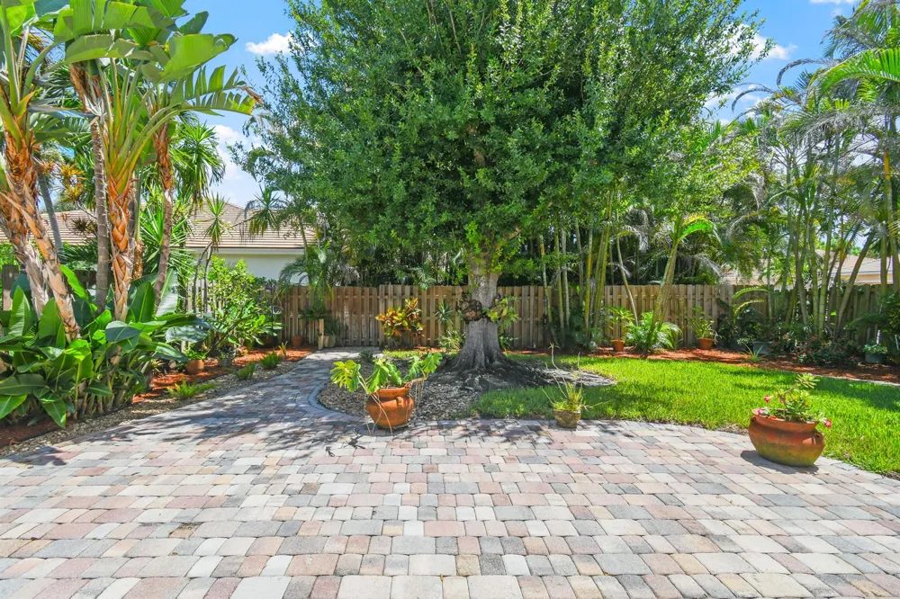 1983 NW Marsh Rabbit Lane Jensen Beach, FL 34957