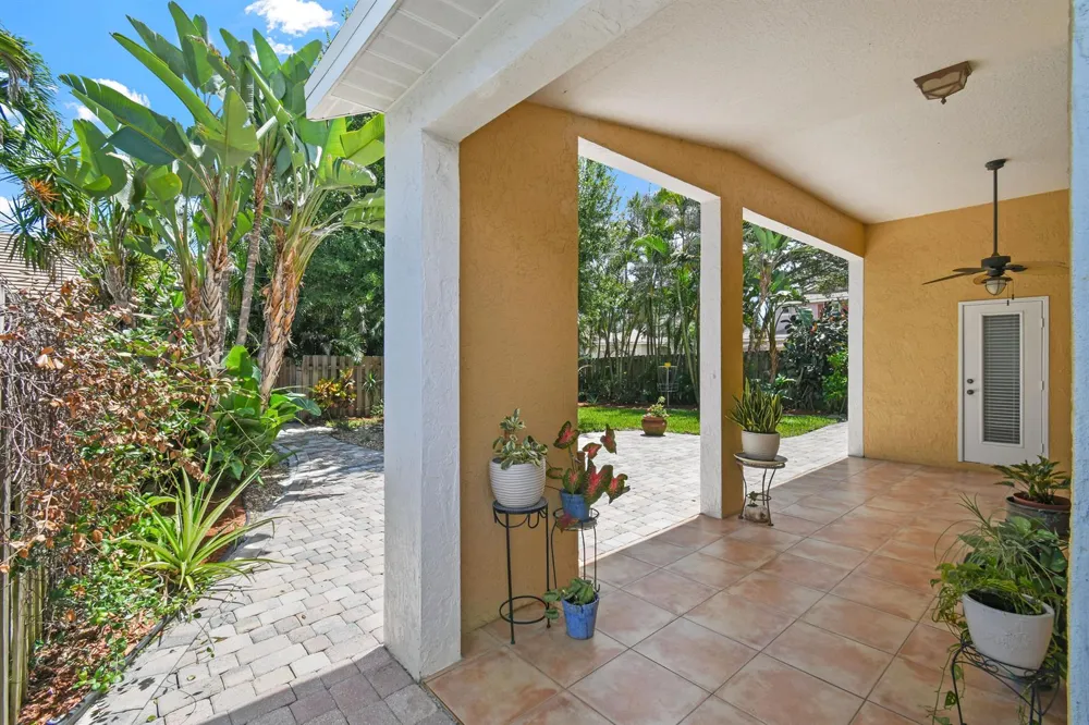 1983 NW Marsh Rabbit Lane Jensen Beach, FL 34957