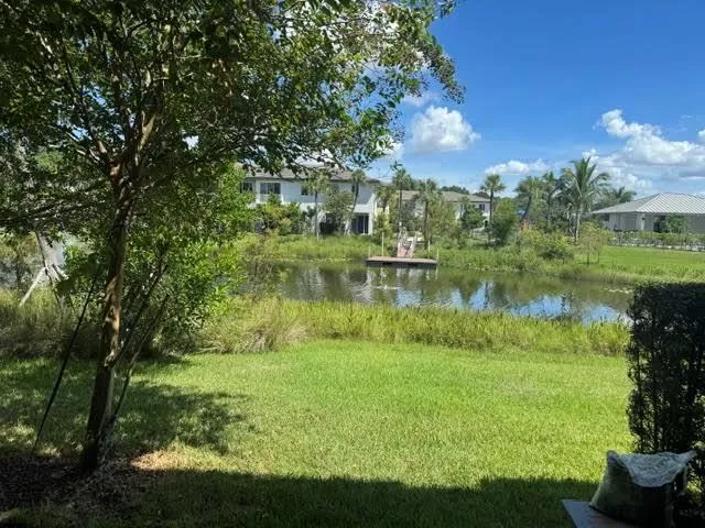 551 PIONEER WAY Royal Palm Beach, FL 33411