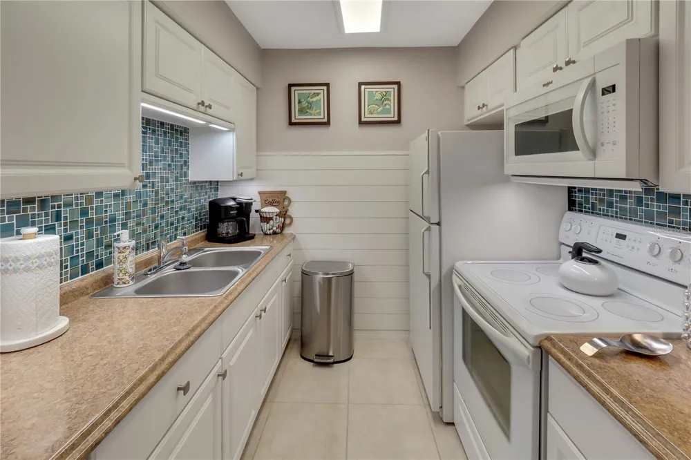 612 GUILD DRIVE #18 Venice, FL 34285