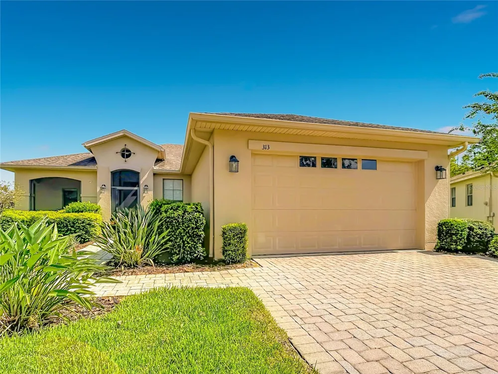 313 MOORPARK WAY Poinciana, FL 34759