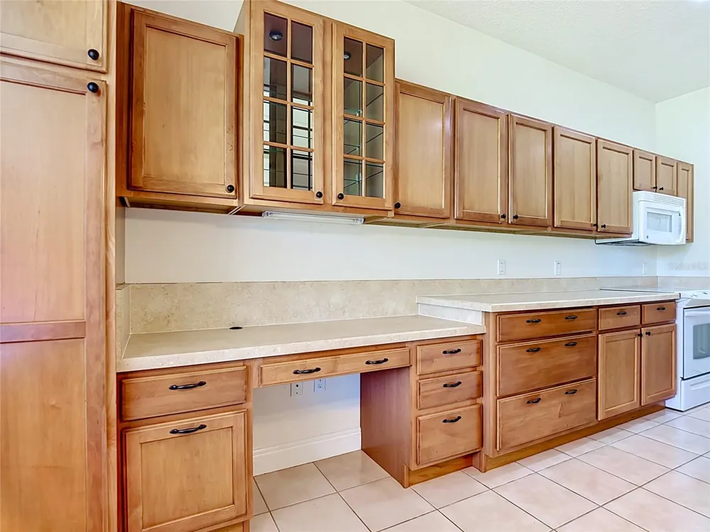 313 MOORPARK WAY Poinciana, FL 34759