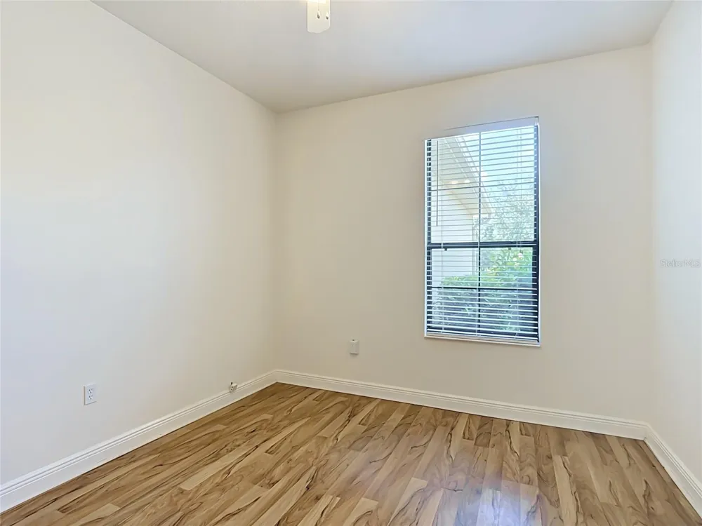 313 MOORPARK WAY Poinciana, FL 34759