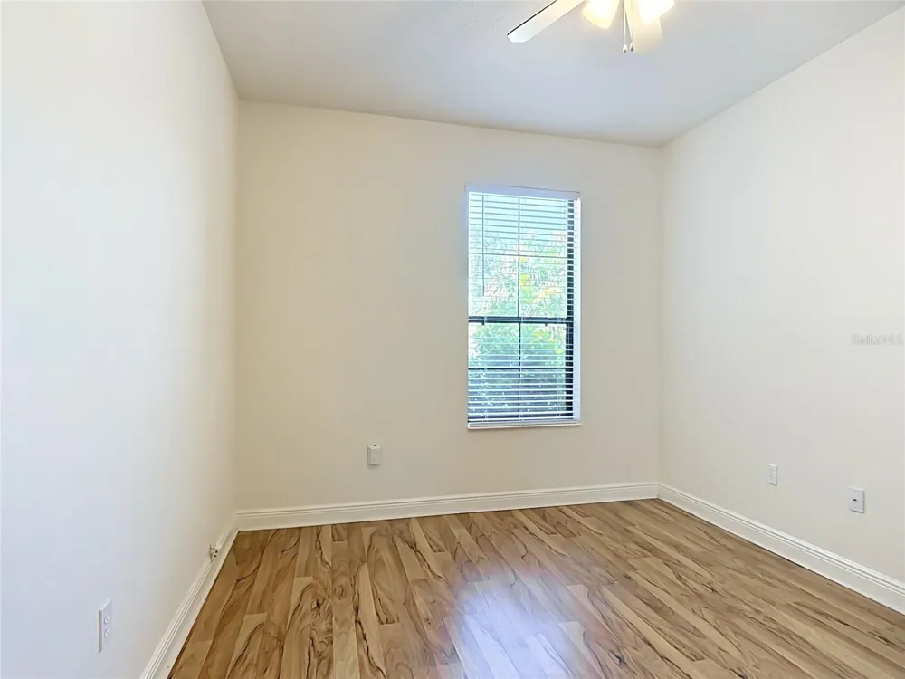 313 MOORPARK WAY Poinciana, FL 34759