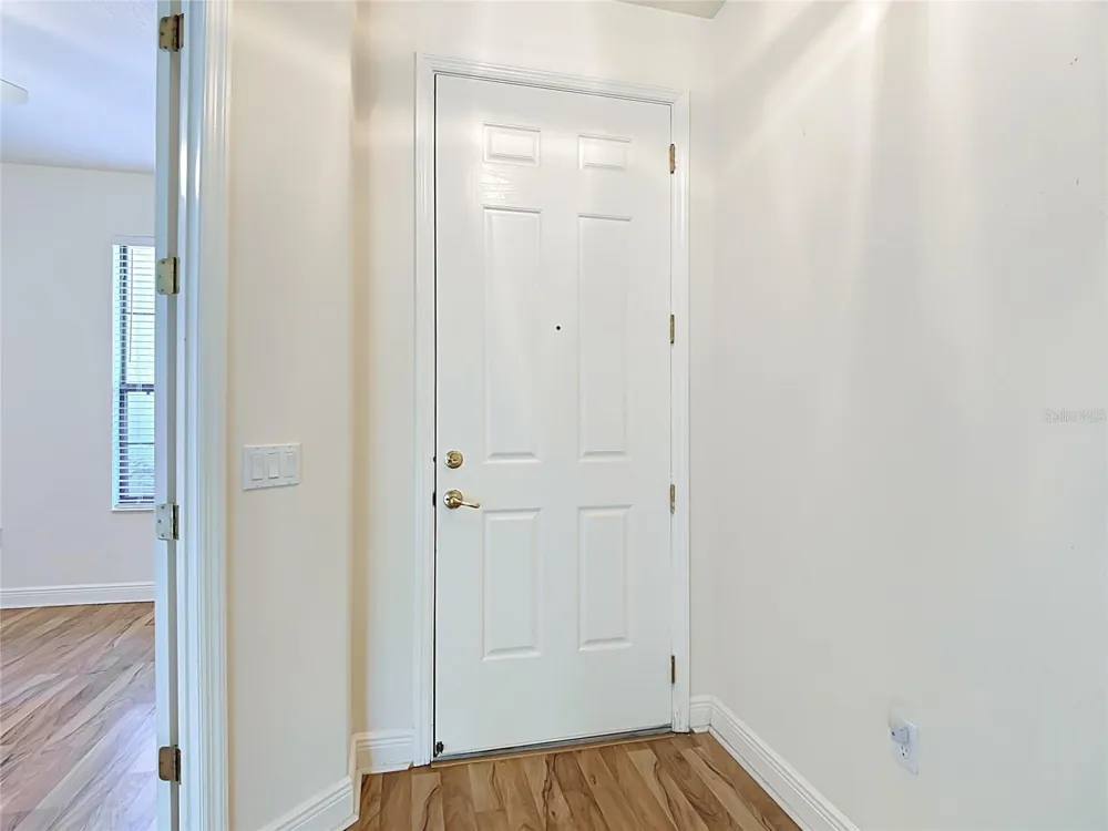 313 MOORPARK WAY Poinciana, FL 34759