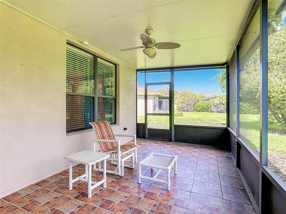 313 MOORPARK WAY Poinciana, FL 34759