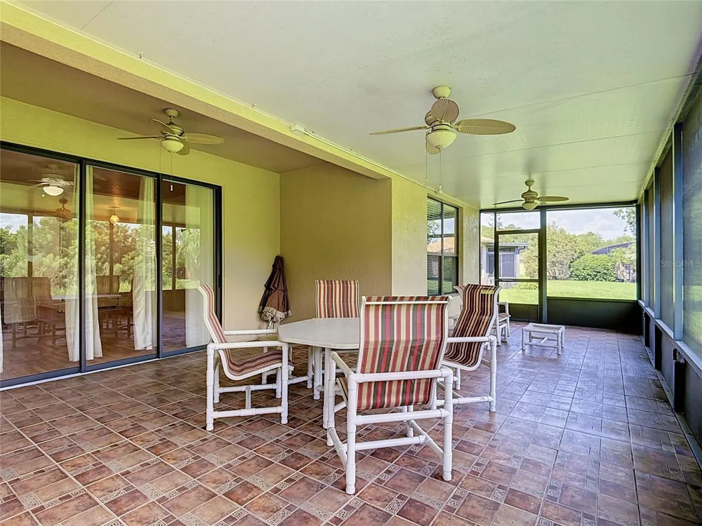 313 MOORPARK WAY Poinciana, FL 34759