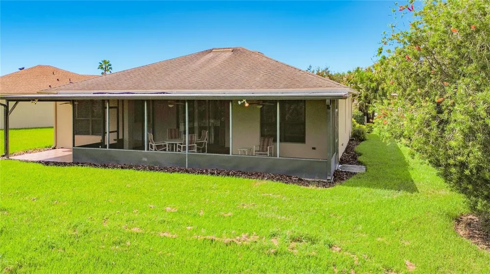 313 MOORPARK WAY Poinciana, FL 34759