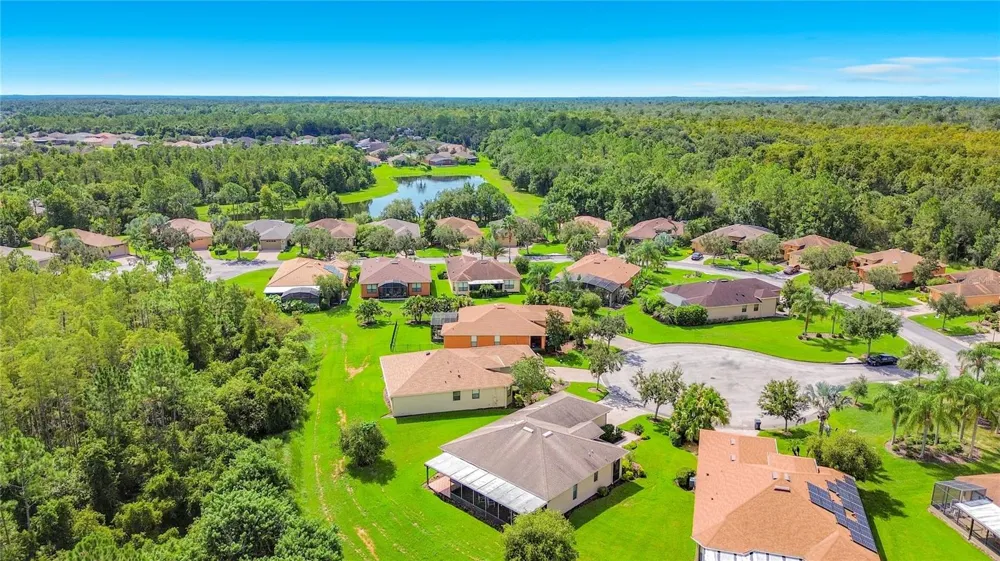 313 MOORPARK WAY Poinciana, FL 34759