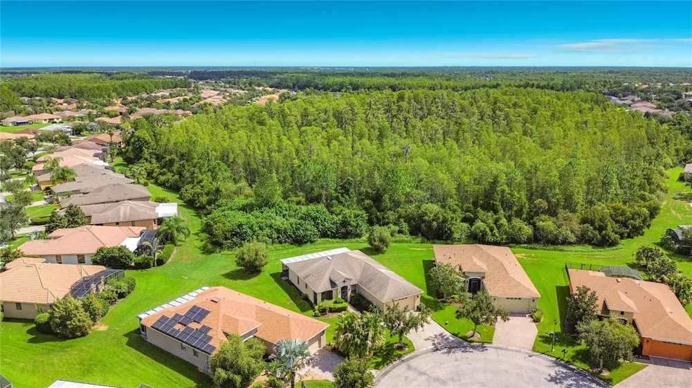 313 MOORPARK WAY Poinciana, FL 34759