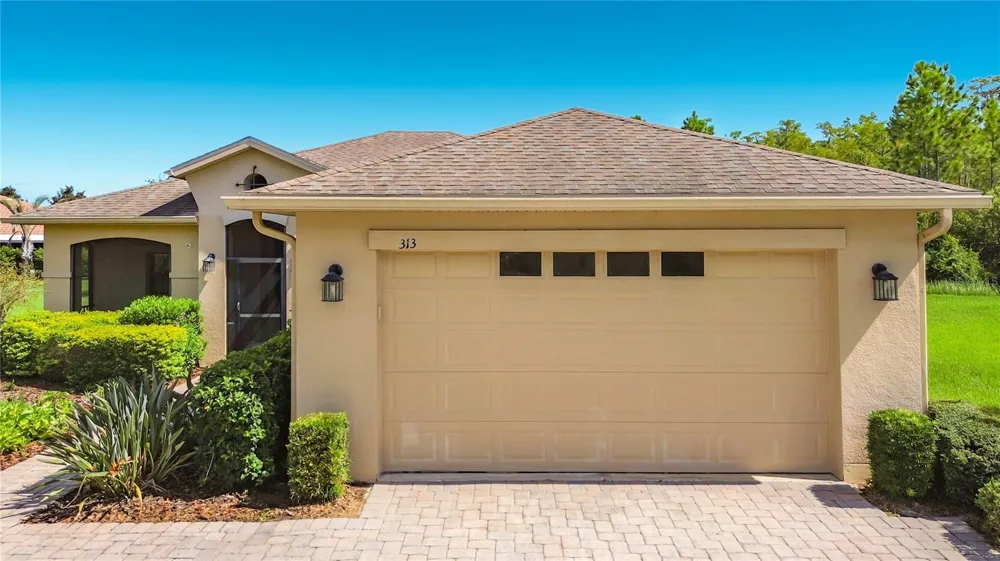 313 MOORPARK WAY Poinciana, FL 34759