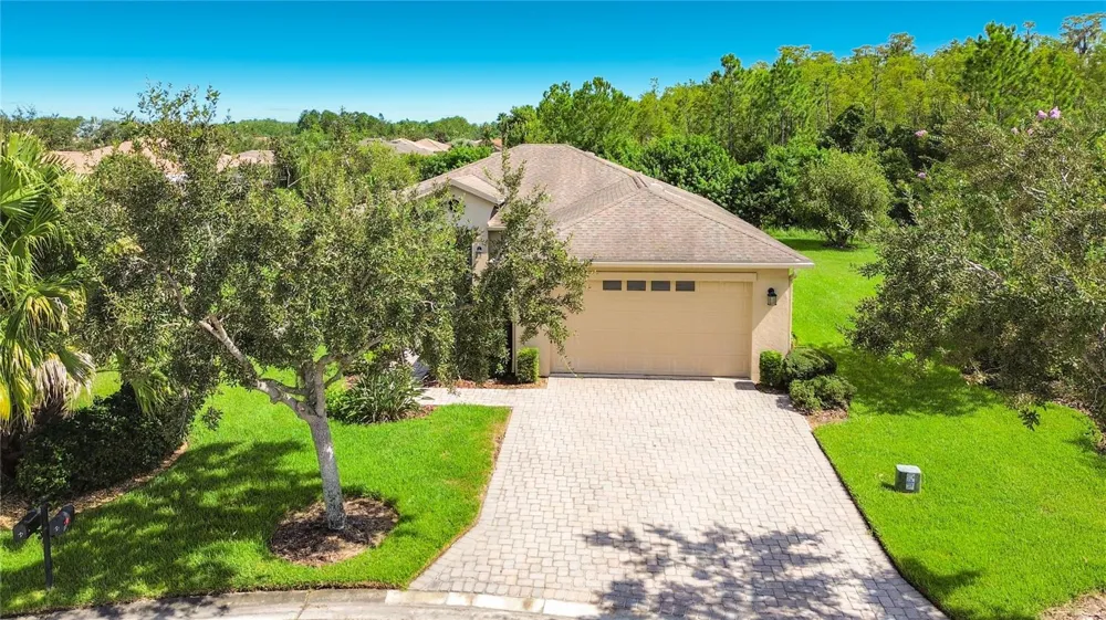 313 MOORPARK WAY Poinciana, FL 34759