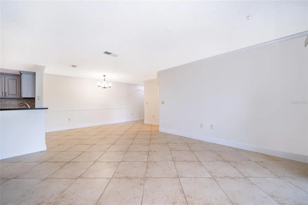 1939 SUMMER CLUB DRIVE #115 Oviedo, FL 32765