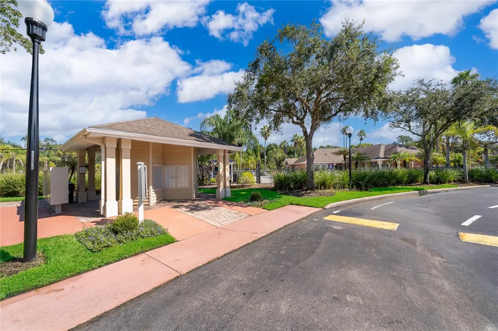 1939 SUMMER CLUB DRIVE #115 Oviedo, FL 32765