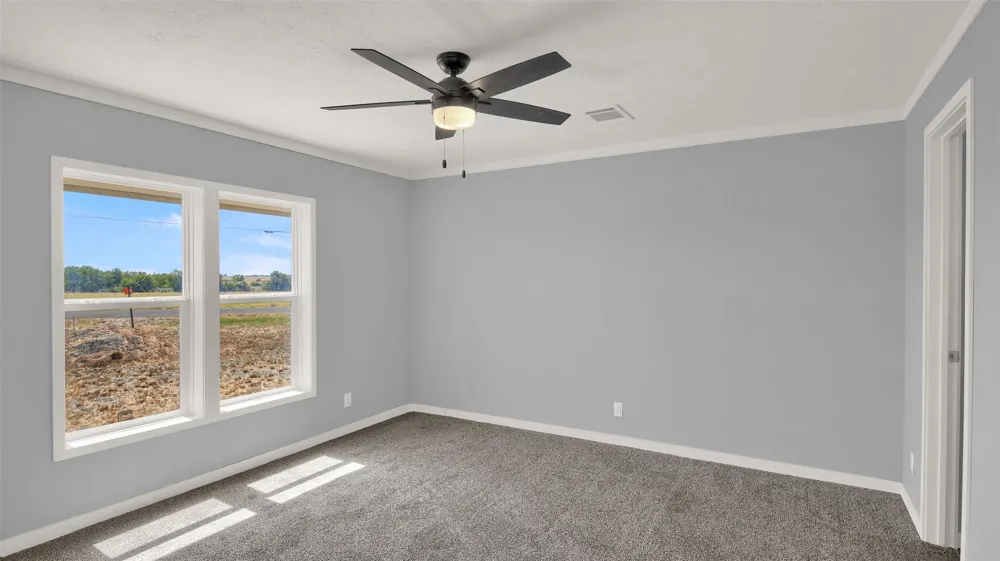 27 County Road 483 Taylor, TX 76574