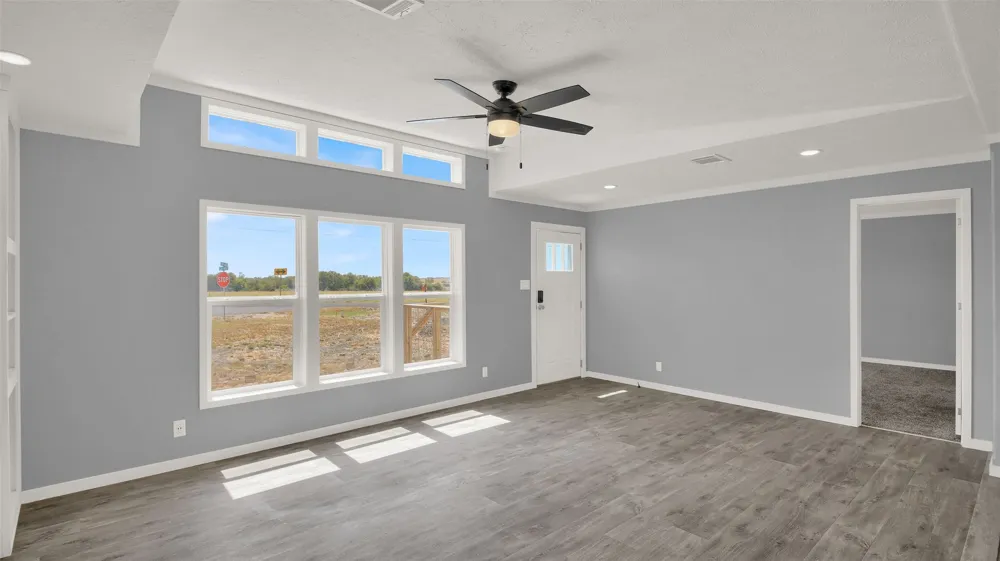 27 County Road 483 Taylor, TX 76574
