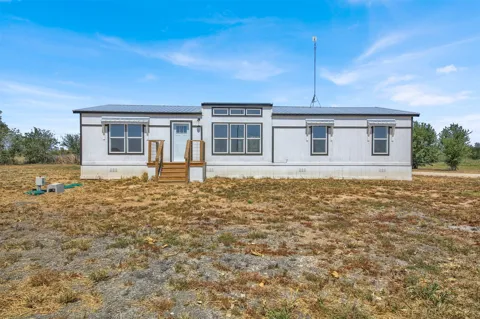 27 County Road 483