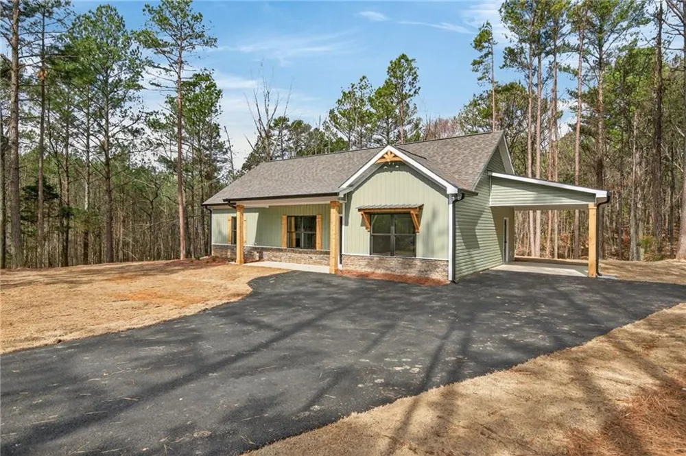 781 Old Brock Road Rockmart, GA 30153