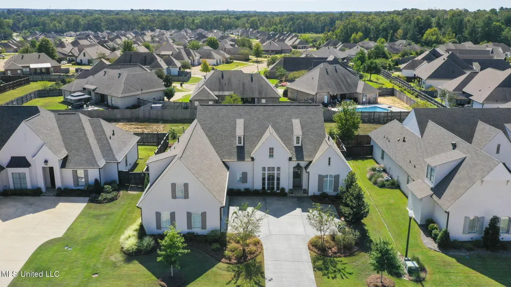 156 Latter Rayne Drive Flowood, MS 39232
