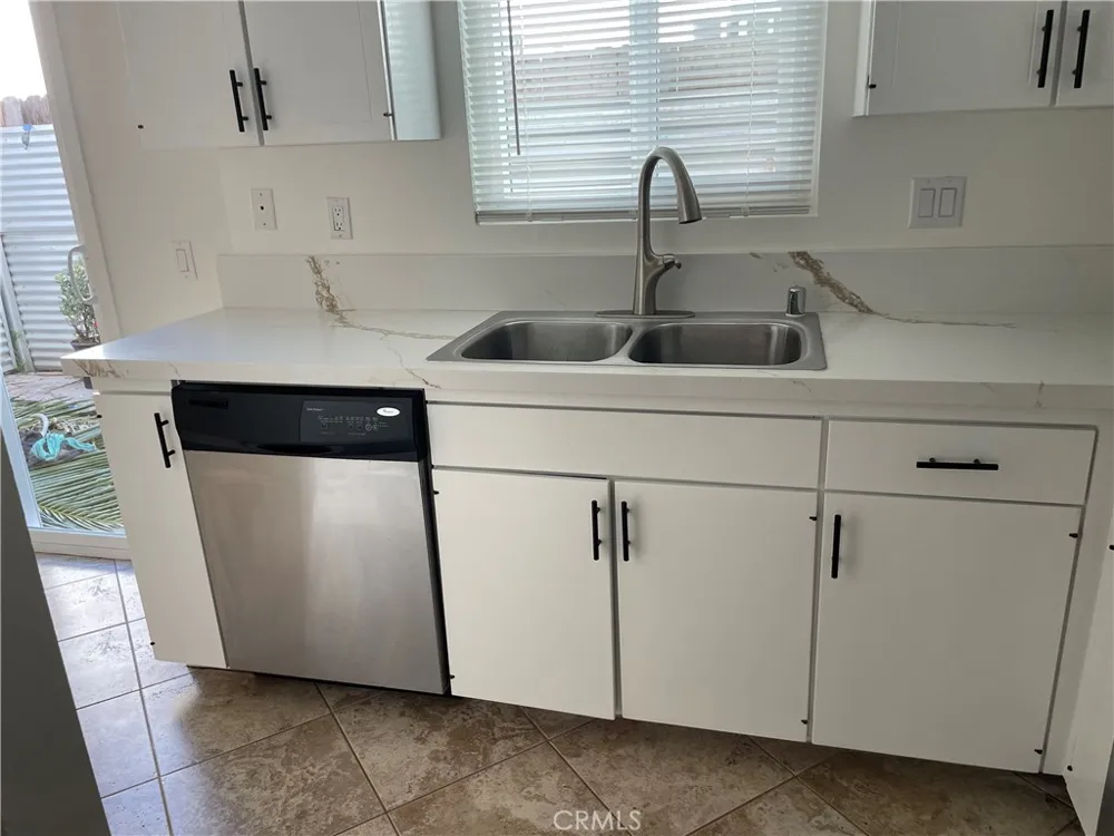 4218 Patrice Newport Beach, CA 92663