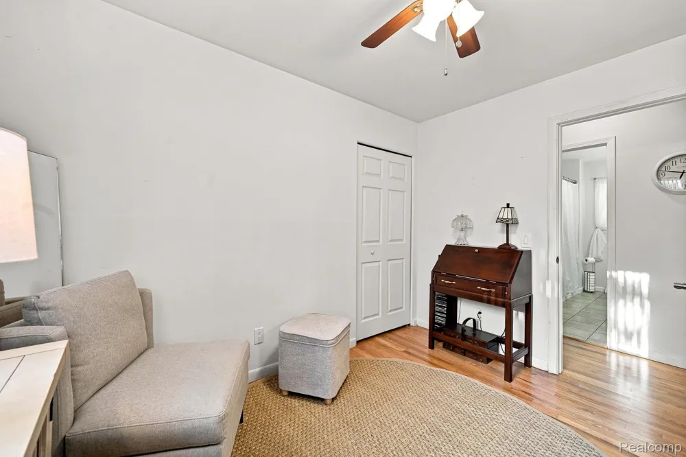 5382 Winell Street Independence Charter Township, MI 48346