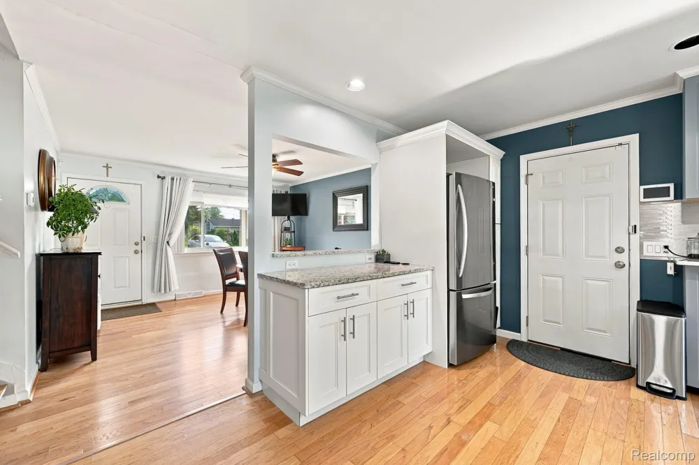 5382 Winell Street Independence Charter Township, MI 48346
