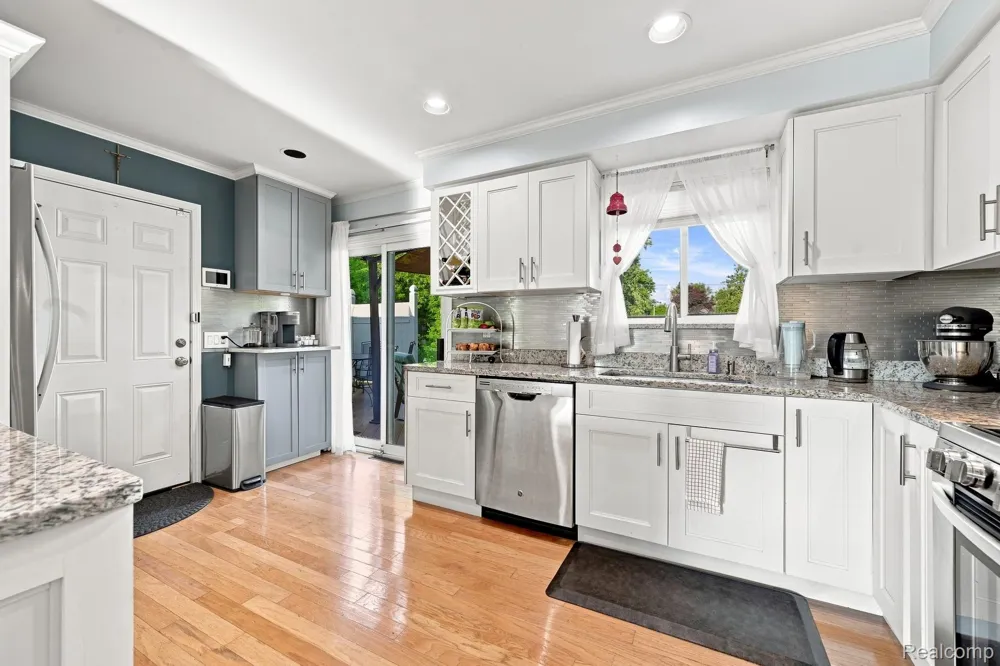 5382 Winell Street Independence Charter Township, MI 48346