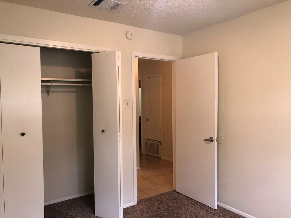 11510 Walnut Ridge Drive #B Austin, TX 78753