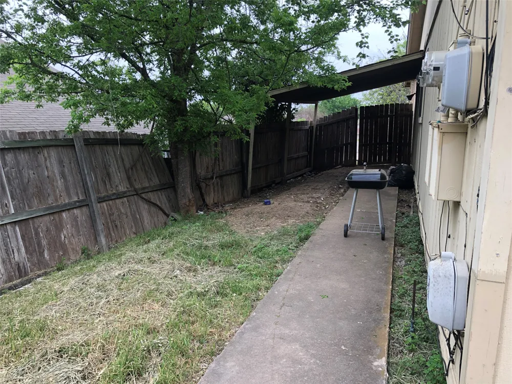 11510 Walnut Ridge Drive #B Austin, TX 78753