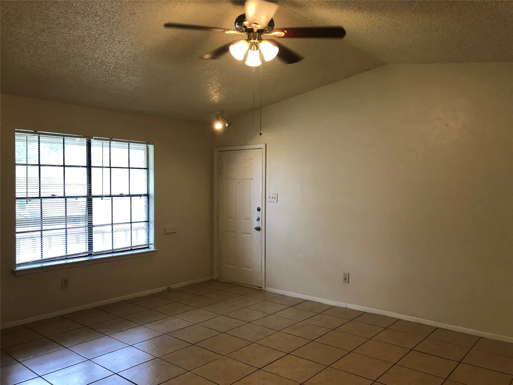 11510 Walnut Ridge Drive #B Austin, TX 78753