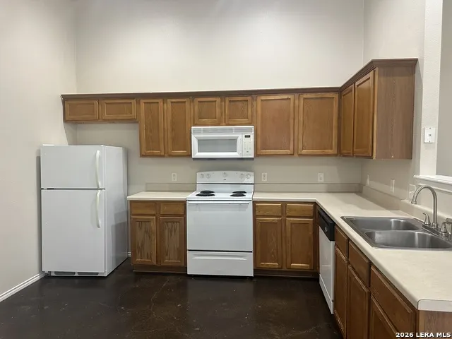 5731 GOLF HTS San Antonio, TX 78244