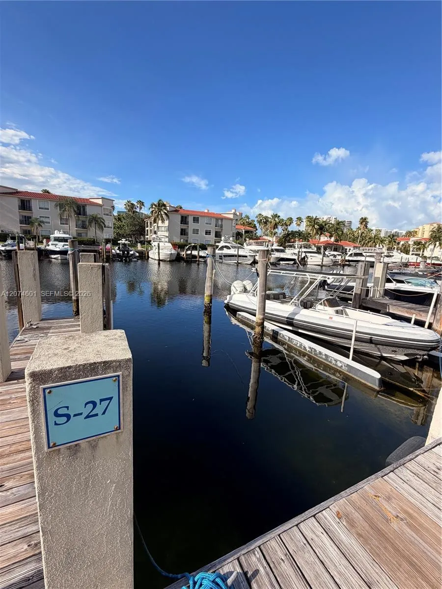 3029 NE 188th St Aventura, FL 33180
