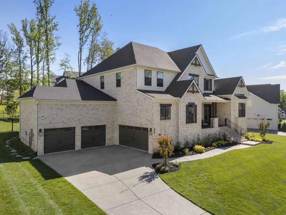 4712 Majestic Meadows Dr Arrington, TN 37014