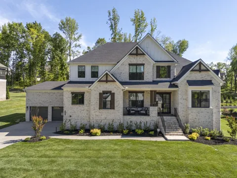 4712 Majestic Meadows Dr