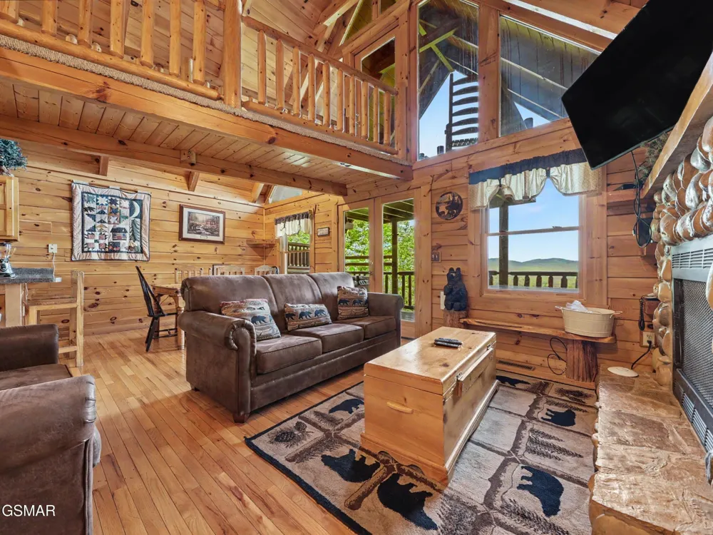 2509 Piney Drive Sevierville, TN 37876