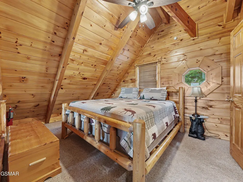 2509 Piney Drive Sevierville, TN 37876