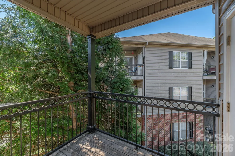 331 Appeldoorn Circle Asheville, NC 28803
