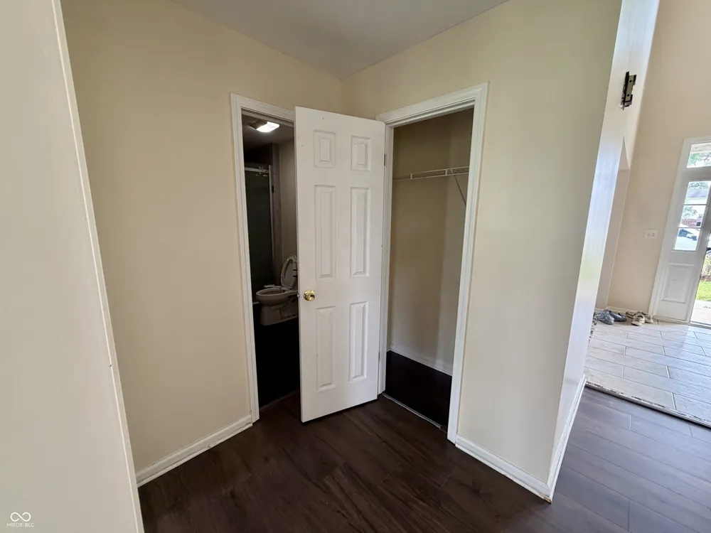 12072 Raiders Boulevard Fishers, IN 46037