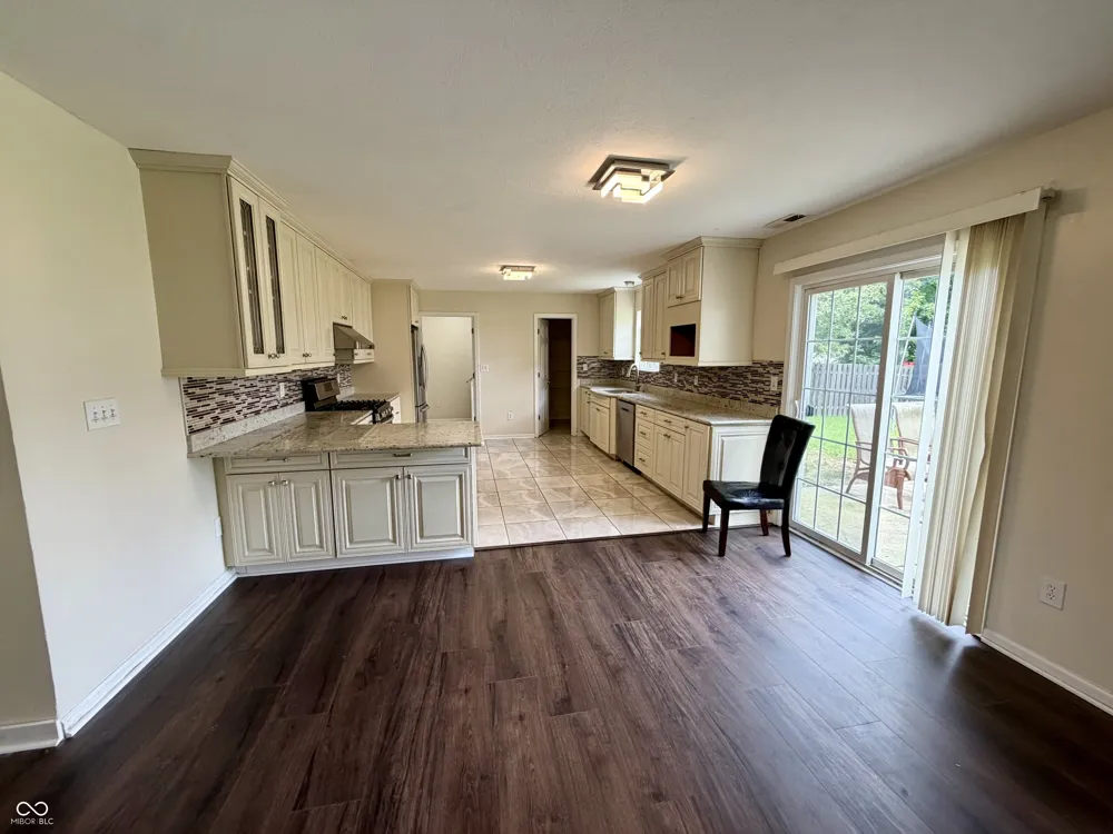 12072 Raiders Boulevard Fishers, IN 46037