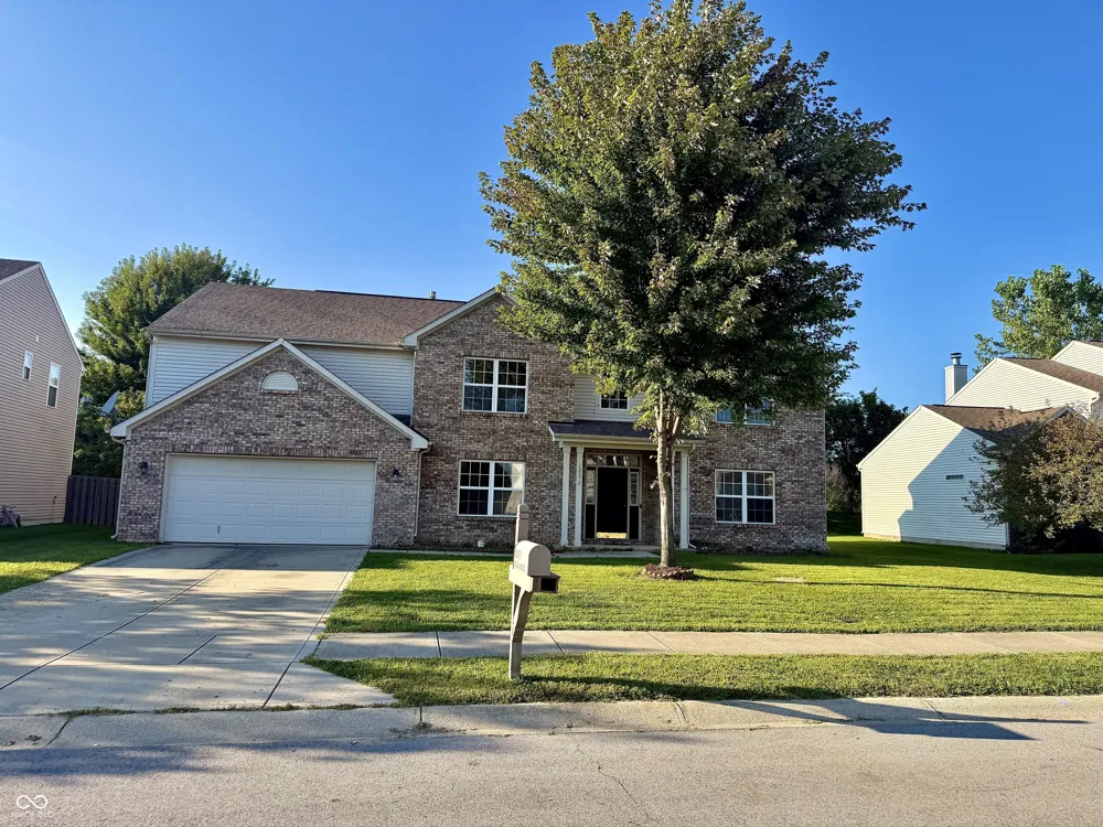 12072 Raiders Boulevard Fishers, IN 46037