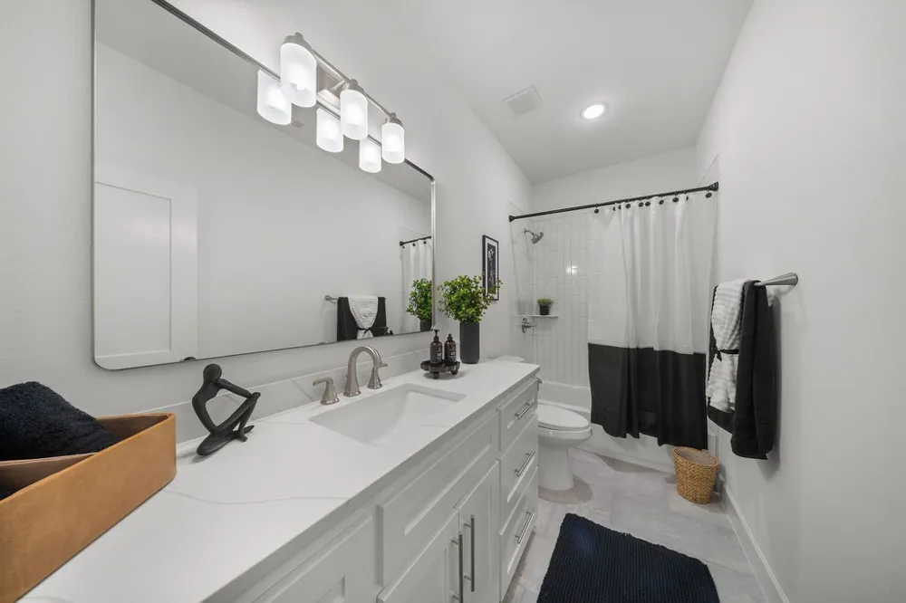 4519 Rosehill Road Garland, TX 75043