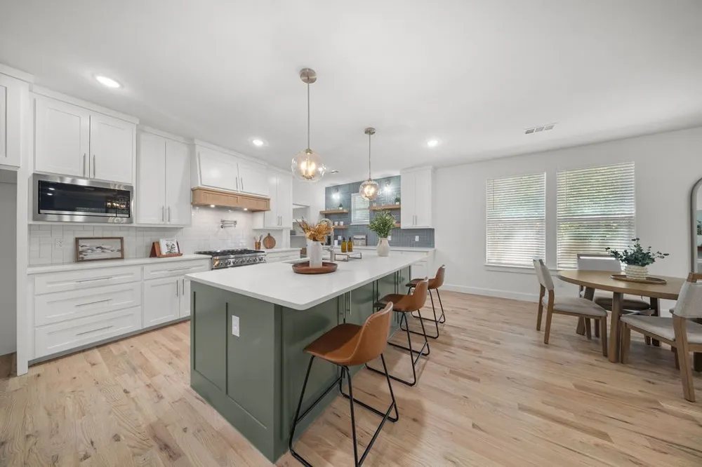 4519 Rosehill Road Garland, TX 75043