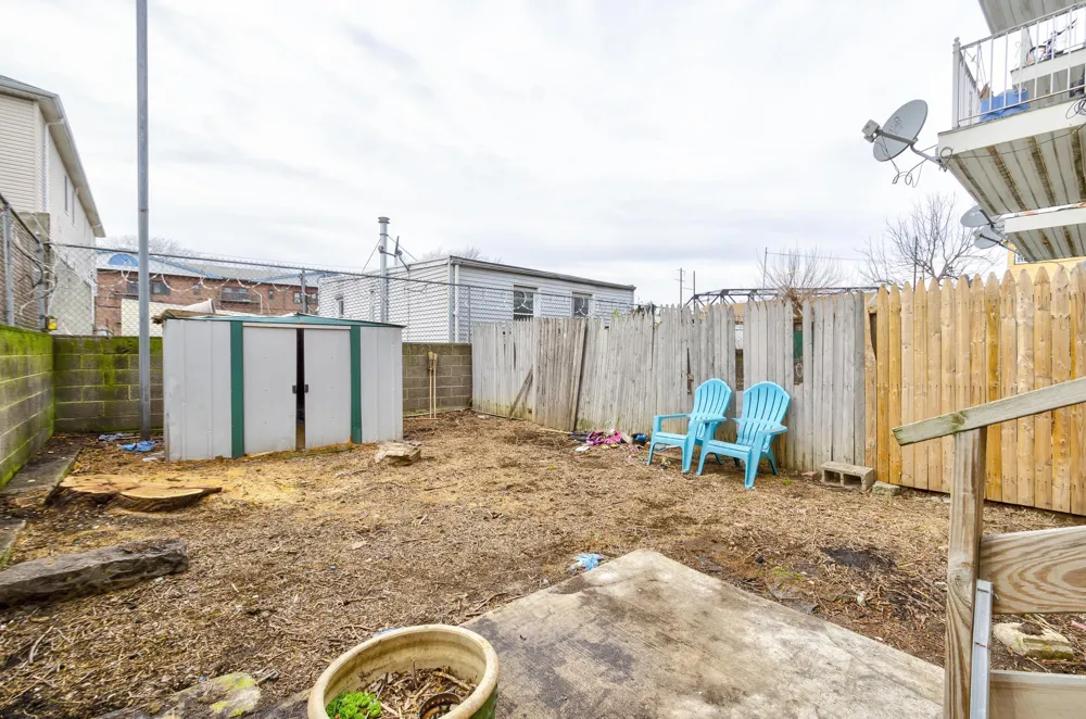 77 WALLIS AVE Jersey City, NJ 07304