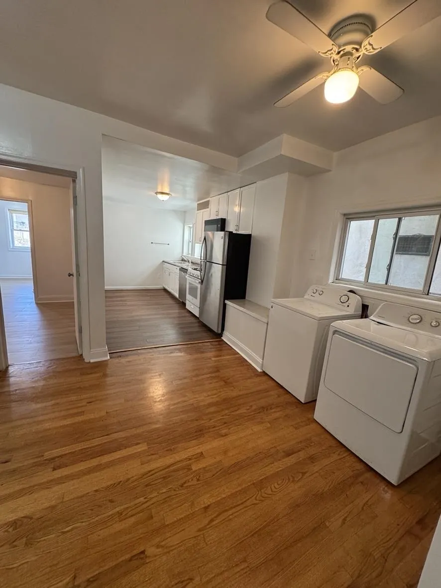 77 WALLIS AVE Jersey City, NJ 07304