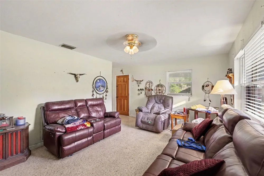 2209 NE 36TH STREET ocala, FL 34479