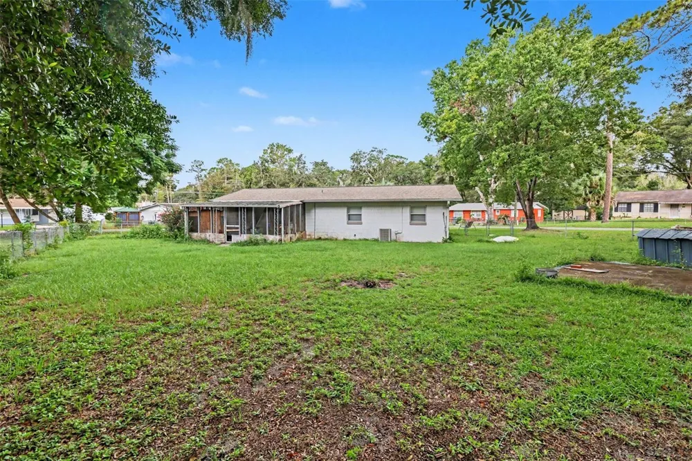 2209 NE 36TH STREET ocala, FL 34479