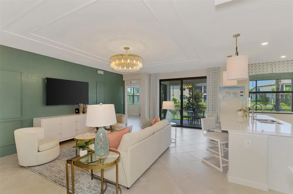 5632 SUMMIT POINTE CIRCLE #104 Bradenton, FL 34210