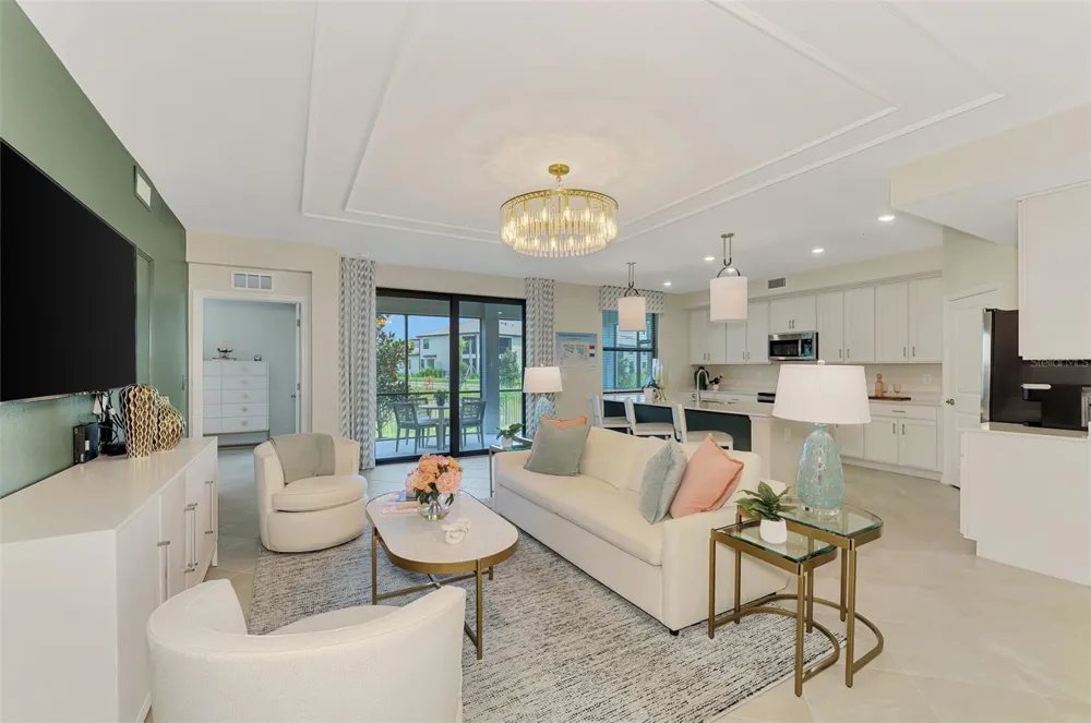5632 SUMMIT POINTE CIRCLE #104 Bradenton, FL 34210