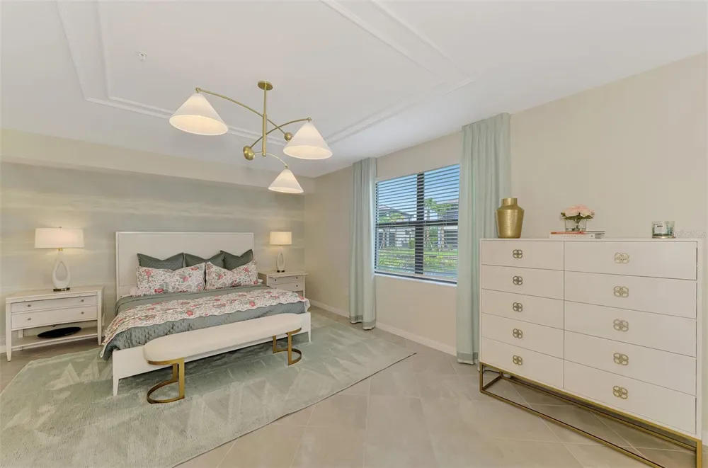 5632 SUMMIT POINTE CIRCLE #104 Bradenton, FL 34210